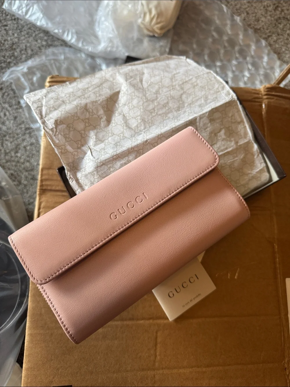 Gucci Soft Pink Leather Continental Wallet